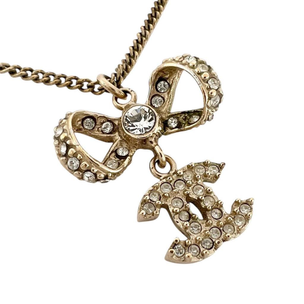 Pre-Owned coco mark Ribbon motif necklace gold Metal CHANEL – LUXLUX