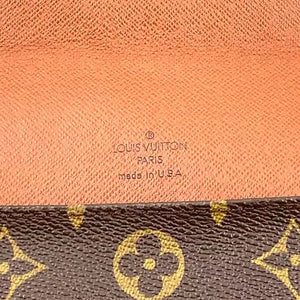 LOUIS VUITTON
