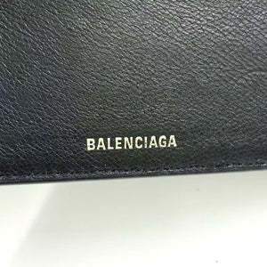 BALENCIAGA