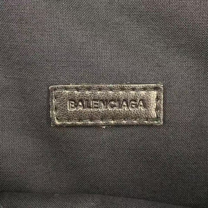 BALENCIAGA