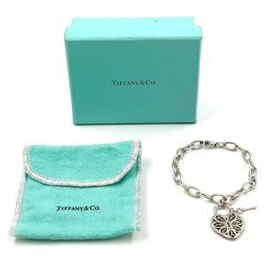 TIFFANY & Co.