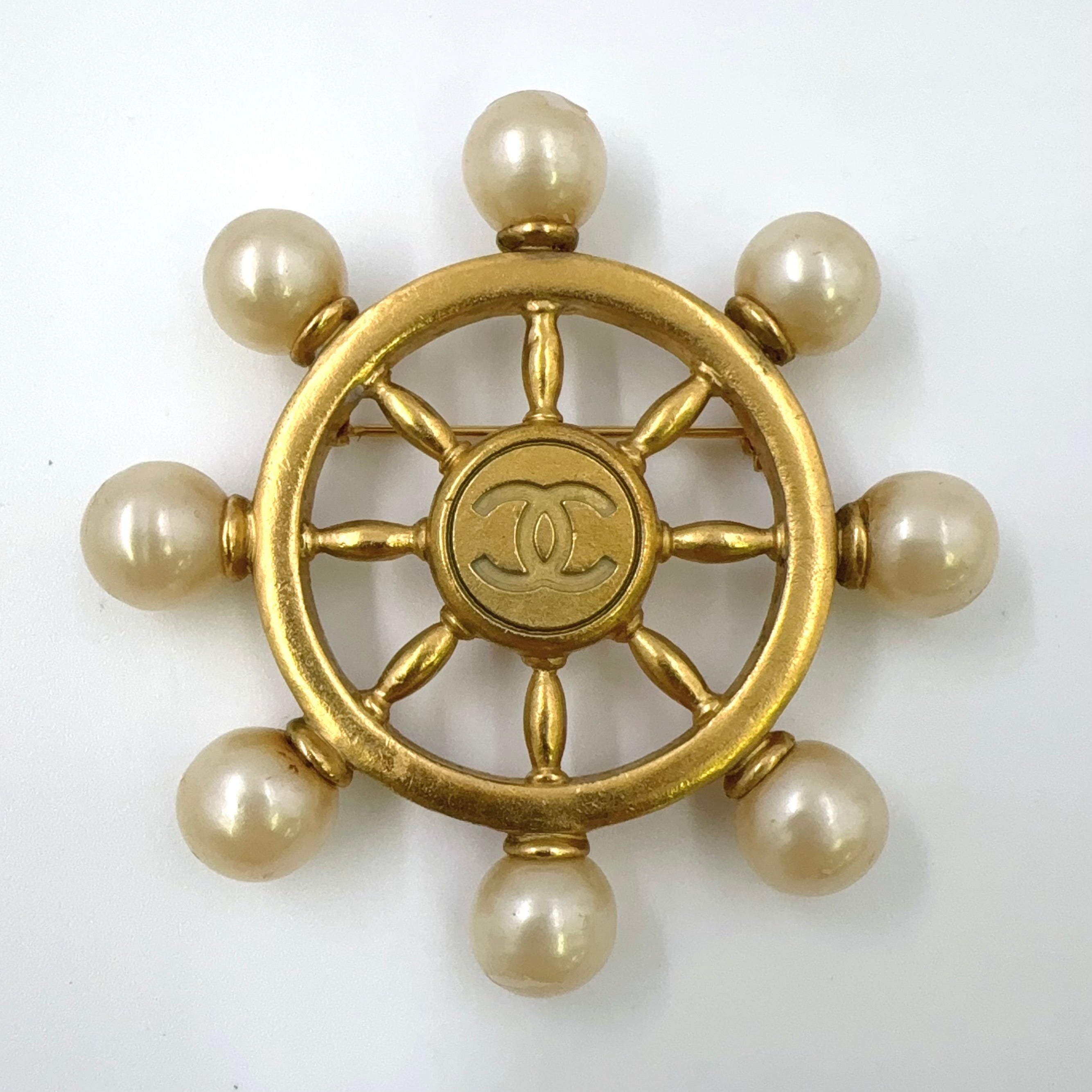 CHANEL: Accessories – LUXLUX