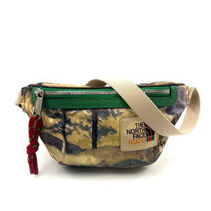Pre-Owned GUCCI × THE NORTH FACE body bag green beige Leather