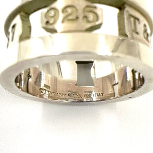 TIFFANY & Co.